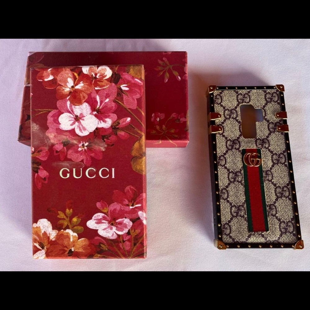 Gucci Case